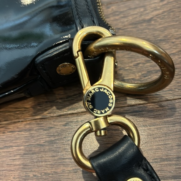 Marc Jacobs Black Patent Leather Crossbody - Picture 4 of 8